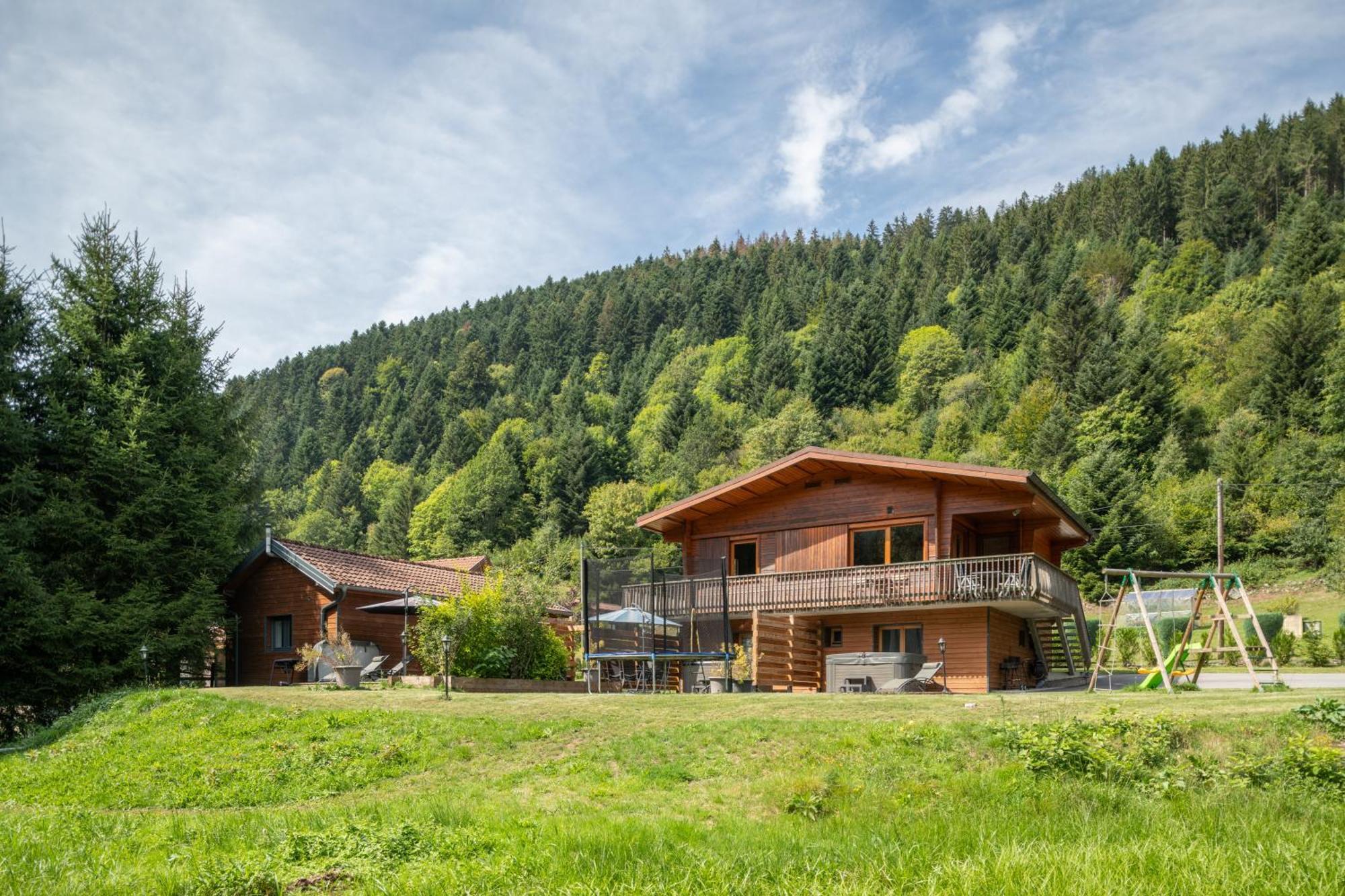 Chalets Du Bouchot & Jacuzzi Privatif Proximite Gerardmer & La Bresse Rochesson Bagian luar foto