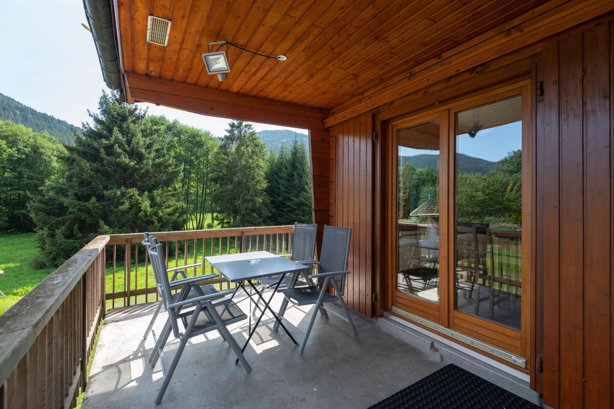 Chalets Du Bouchot & Jacuzzi Privatif Proximite Gerardmer & La Bresse Rochesson Bagian luar foto